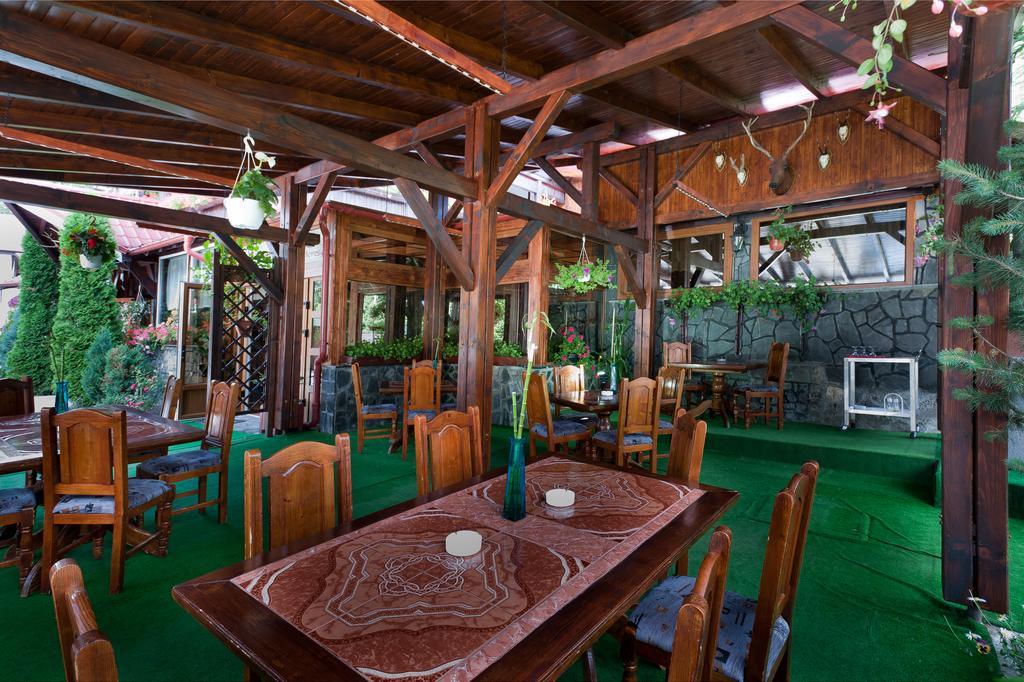 Pension Restaurant Speranta Predeal Esterno foto