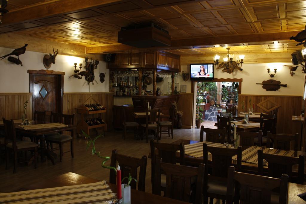 Pension Restaurant Speranta Predeal Esterno foto